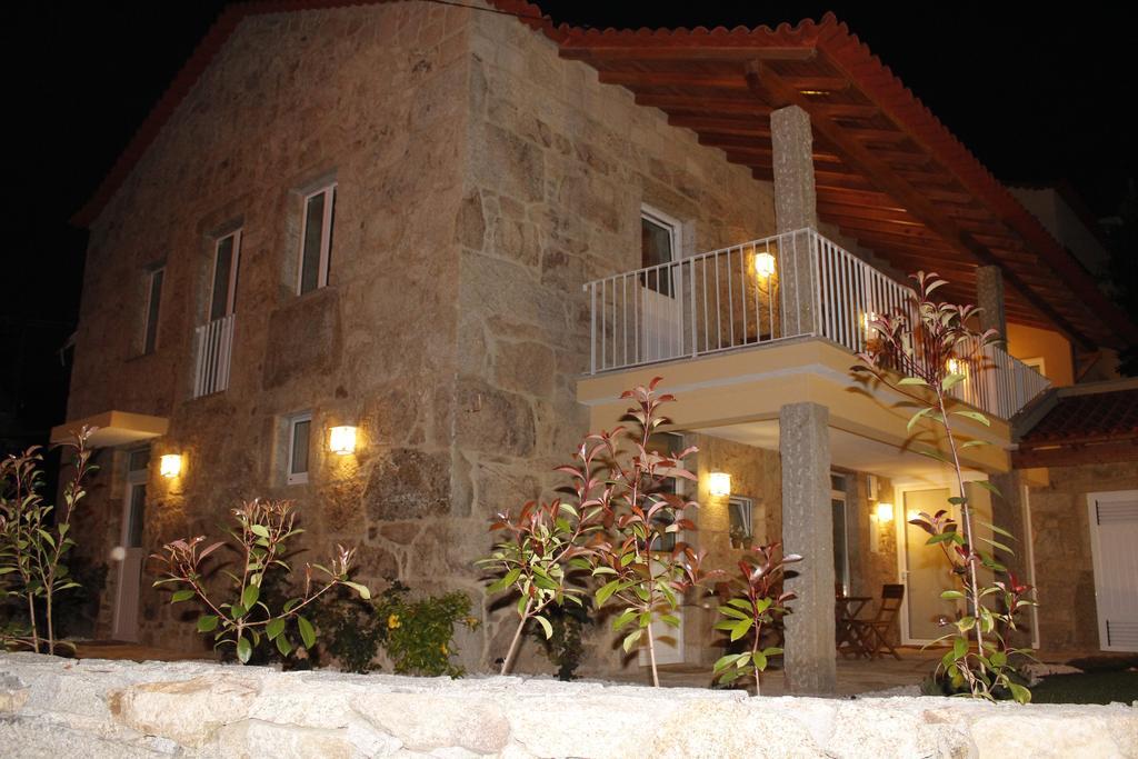 הוילה ואלה דה קאמברה Casa Da Nininha מראה חיצוני תמונה