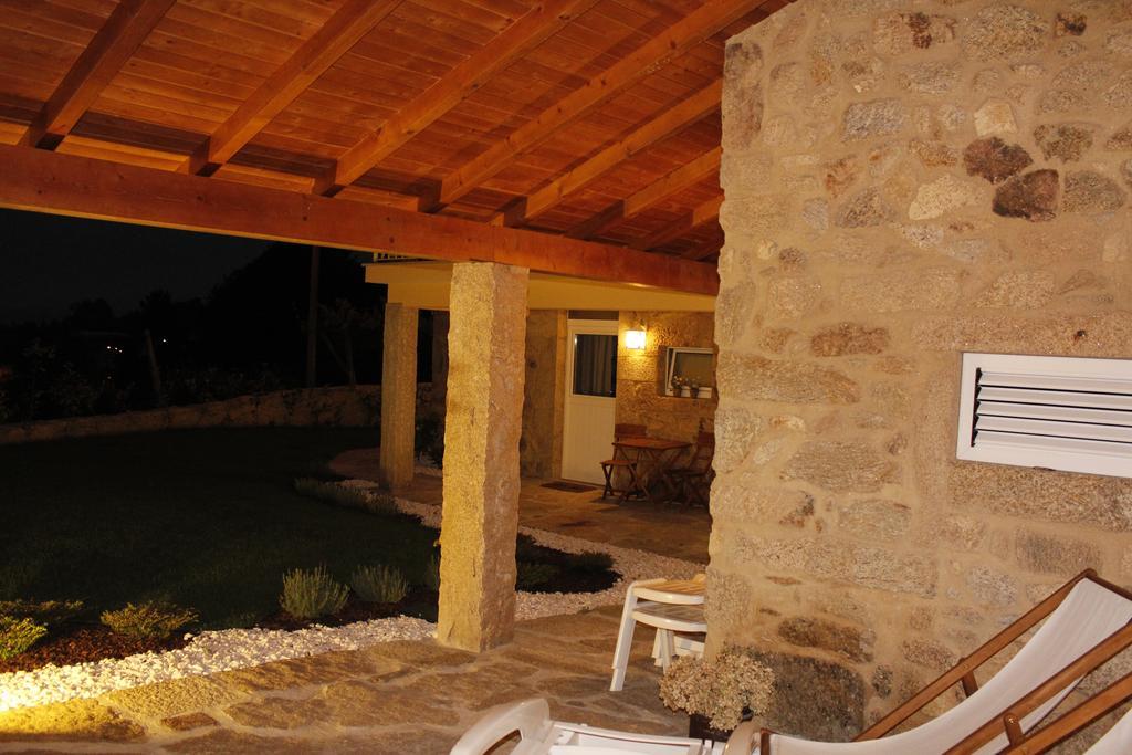 הוילה ואלה דה קאמברה Casa Da Nininha מראה חיצוני תמונה